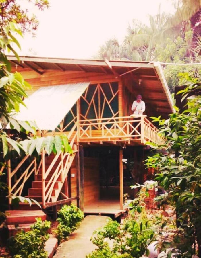 Hotel Lomas Del Paiyue Puerto Nariño Esterno foto