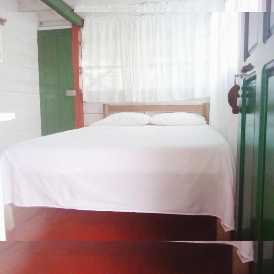 Hotel Lomas Del Paiyue Puerto Nariño Esterno foto