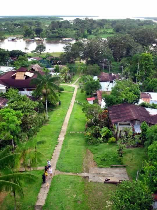 Hotel Lomas Del Paiyue Puerto Nariño Esterno foto